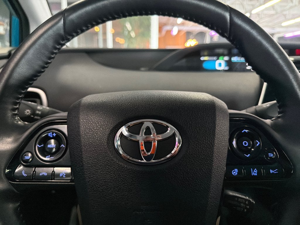Toyota Prius Prime  2021 à Saint-Jean-Sur-Richelieu, Québec - 15 - w1024h768px