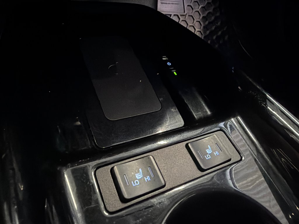 2021 Toyota Prius Prime ENSEMBLE TECHNOLOGIE in Saint-Jean-Sur-Richelieu, Quebec - 19 - w1024h768px