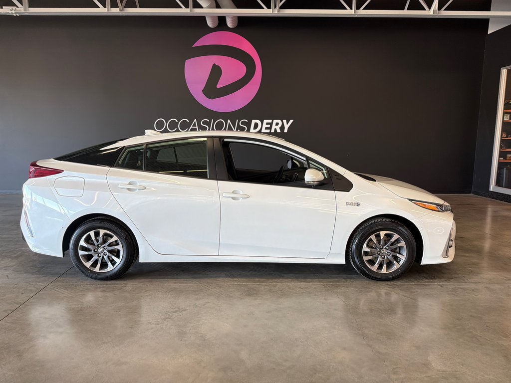 2021 Toyota Prius Prime ENSEMBLE TECHNOLOGIE in Saint-Jean-Sur-Richelieu, Quebec - 1 - w1024h768px
