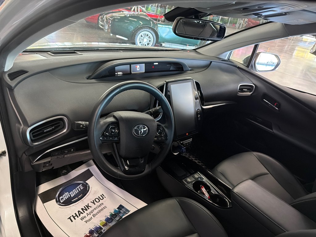 2021 Toyota Prius Prime ENSEMBLE TECHNOLOGIE in Saint-Jean-Sur-Richelieu, Quebec - 12 - w1024h768px
