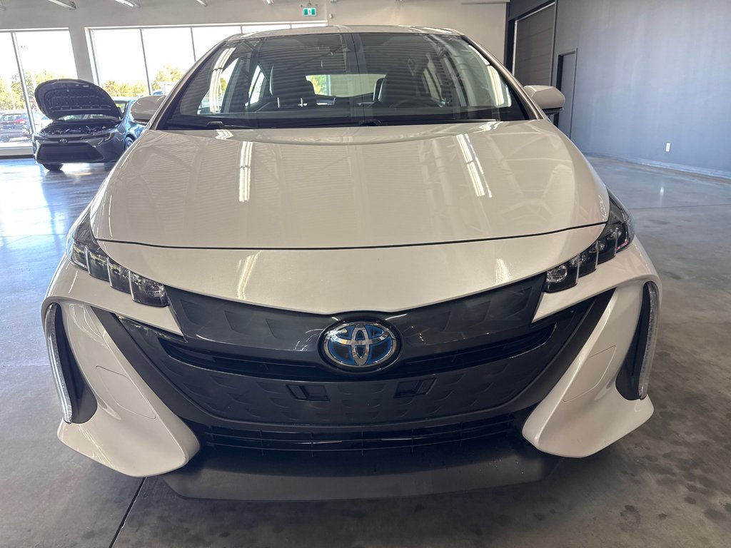 Toyota PRIUS PRIME GROUPE AMÉLIORÉ 2022 à Saint-Jean-Sur-Richelieu, Québec - 3 - w1024h768px