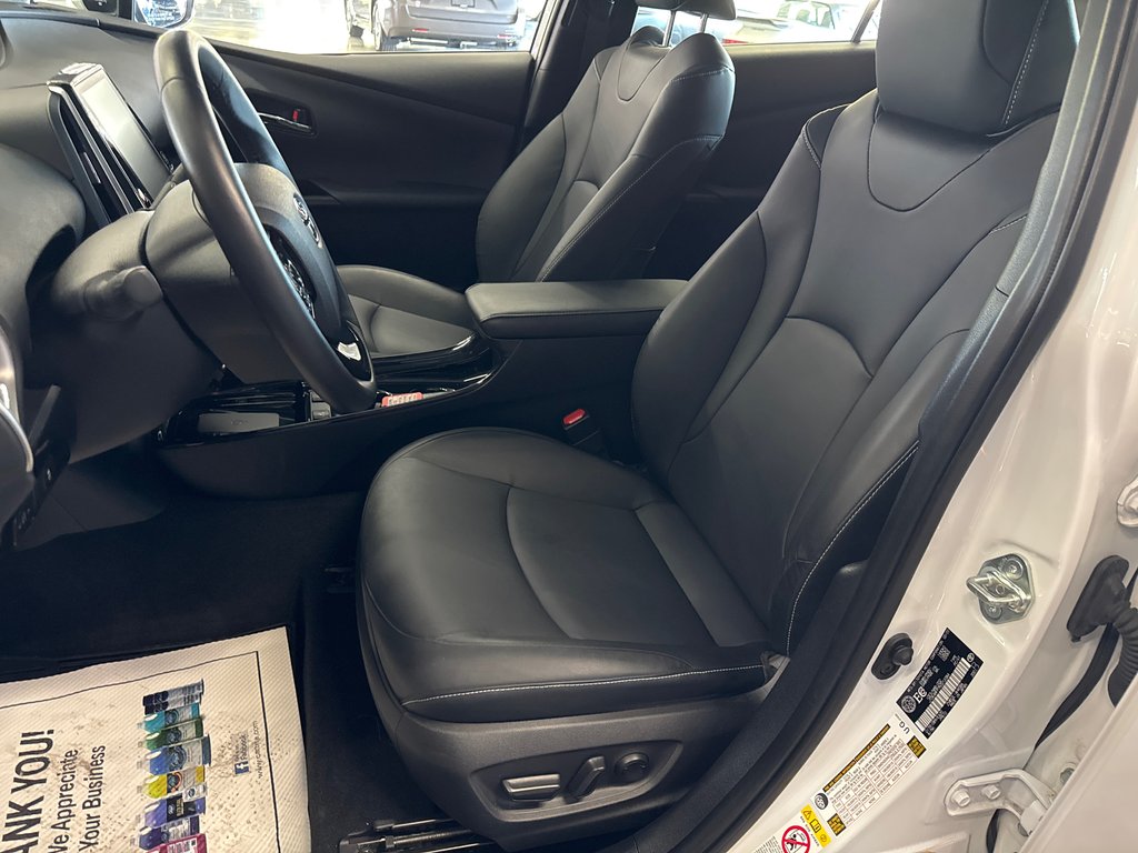 Toyota PRIUS PRIME GROUPE AMÉLIORÉ 2022 à Saint-Jean-Sur-Richelieu, Québec - 12 - w1024h768px