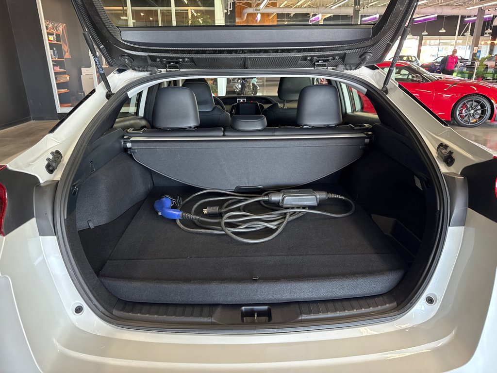 Toyota PRIUS PRIME GROUPE AMÉLIORÉ 2022 à Saint-Jean-Sur-Richelieu, Québec - 11 - w1024h768px