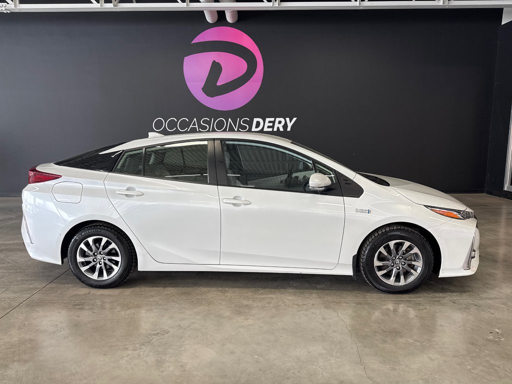 2022 Toyota Prius Prime ENSEMBLE TECHNOLOGIQUE in Saint-Jean-Sur-Richelieu, Quebec - 1 - w1024h768px
