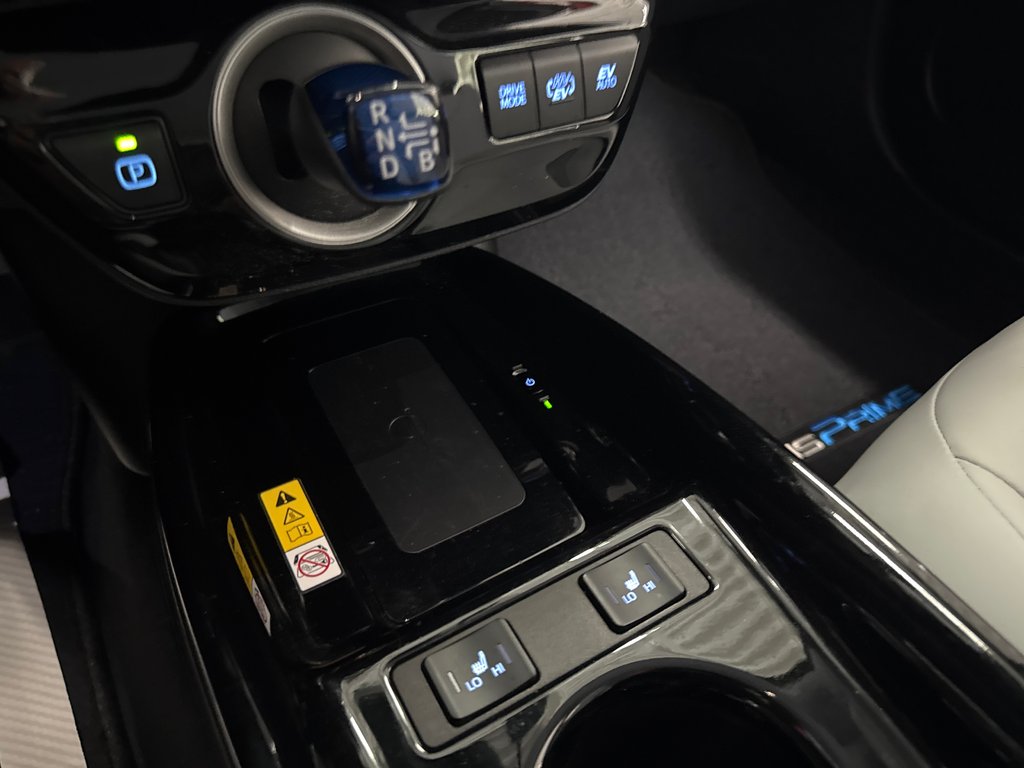 2022 Toyota Prius Prime ENSEMBLE TECHNOLOGIE in Saint-Jean-Sur-Richelieu, Quebec - 17 - w1024h768px