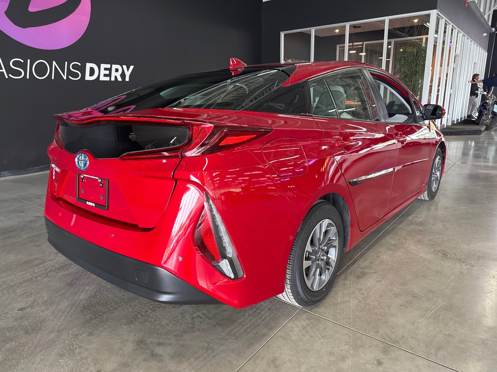 2022 Toyota Prius Prime ENSEMBLE TECHNOLOGIE in Saint-Jean-Sur-Richelieu, Quebec - 6 - w1024h768px