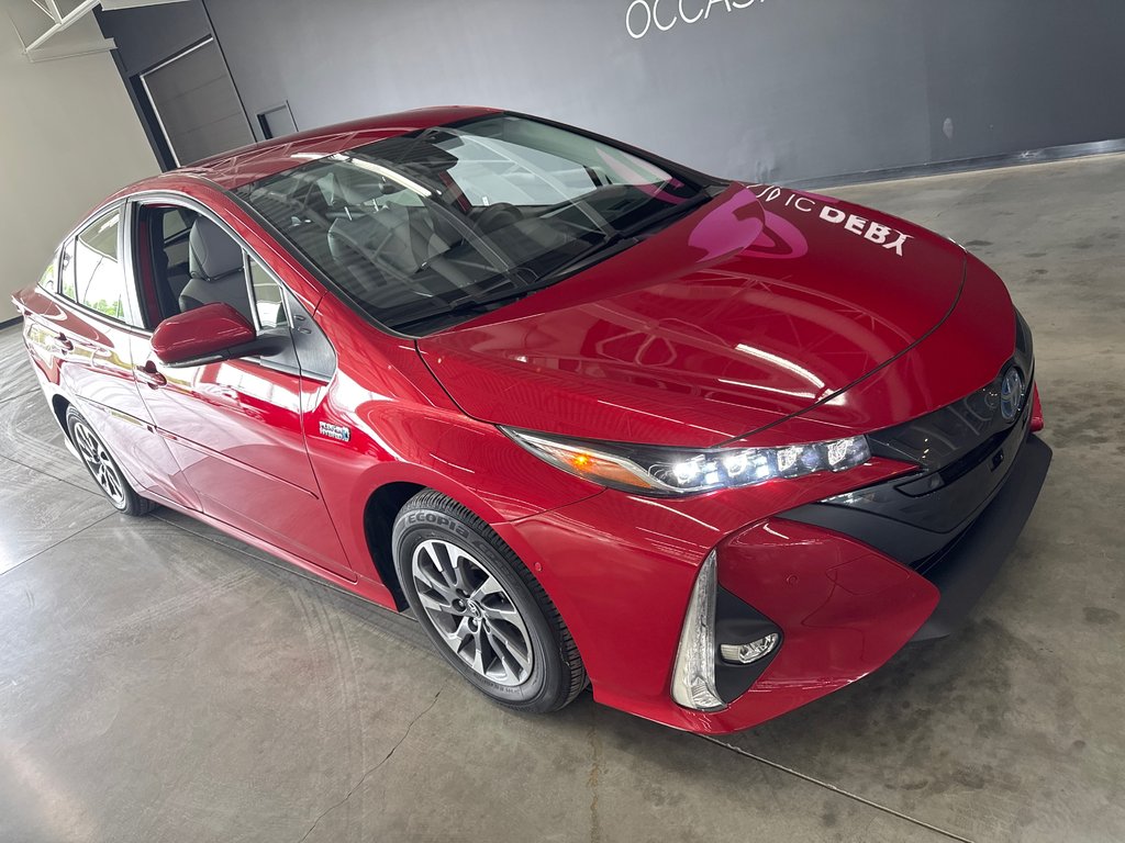2022 Toyota Prius Prime ENSEMBLE TECHNOLOGIE in Saint-Jean-Sur-Richelieu, Quebec - 2 - w1024h768px