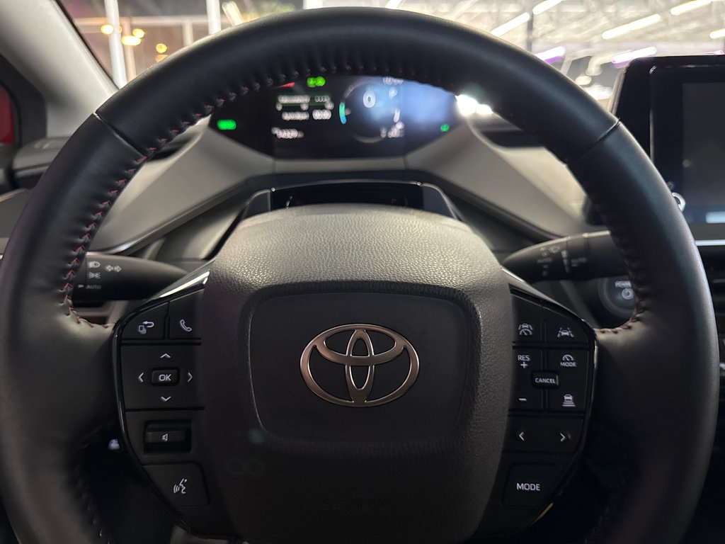 2023 Toyota Prius Prime SE in Saint-Jean-Sur-Richelieu, Quebec - 15 - w1024h768px