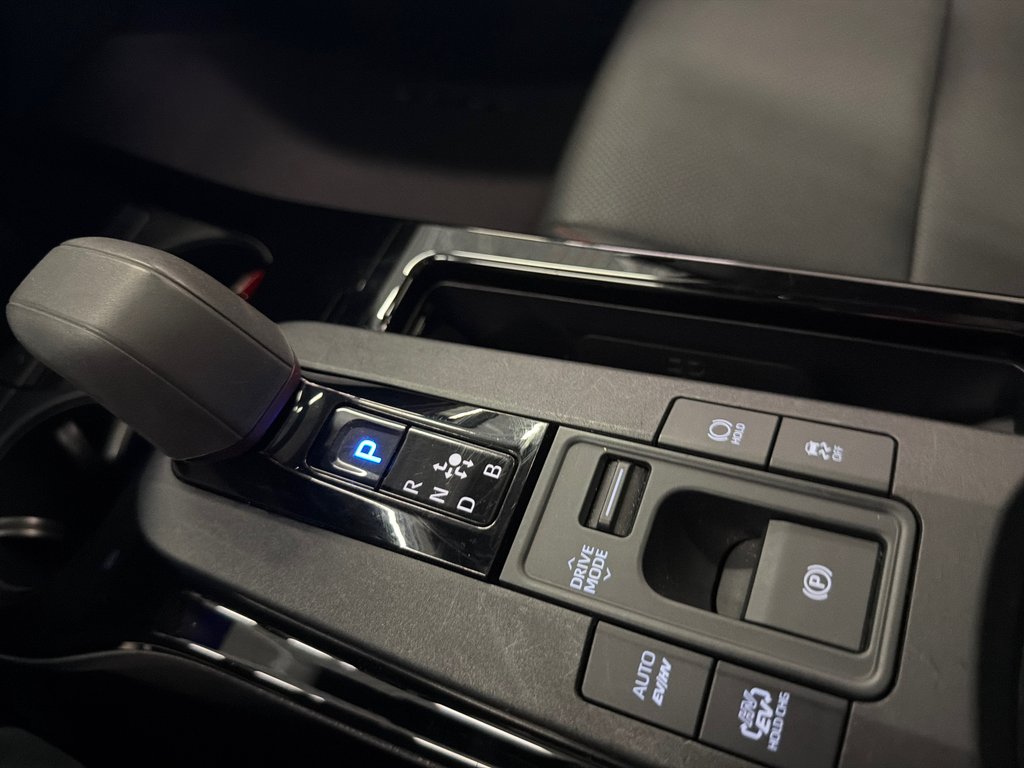 2024 Toyota Prius Prime XSE PREMIUM in Saint-Jean-Sur-Richelieu, Quebec - 21 - w1024h768px