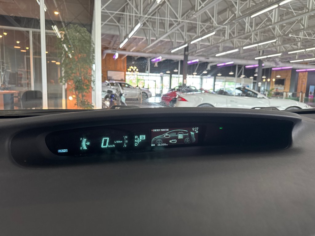 Toyota Prius  2015 à Saint-Jean-Sur-Richelieu, Québec - 13 - w1024h768px