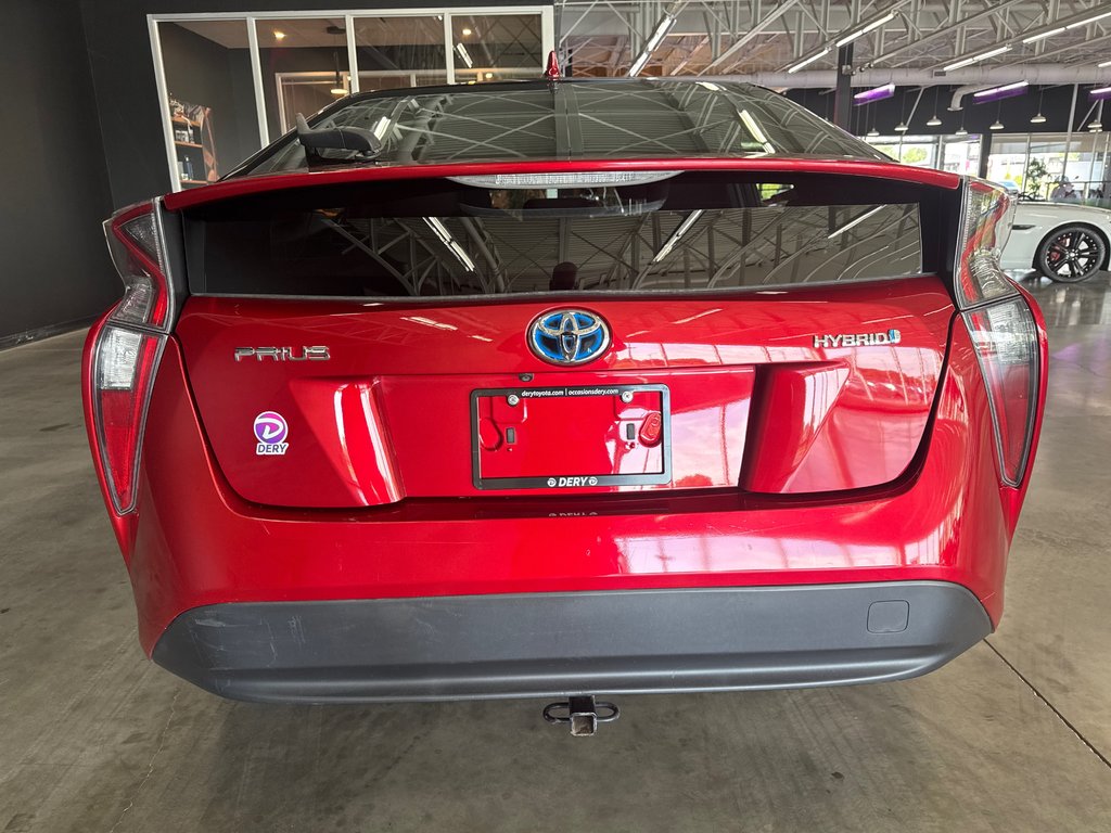 Toyota Prius  2016 à Saint-Jean-Sur-Richelieu, Québec - 6 - w1024h768px