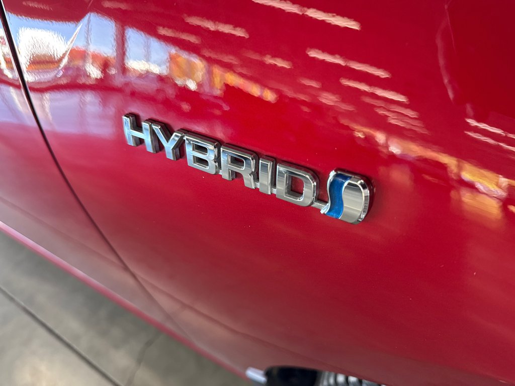 Toyota Prius  2016 à Saint-Jean-Sur-Richelieu, Québec - 5 - w1024h768px