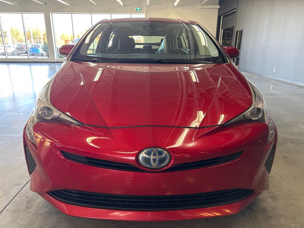 Toyota Prius  2016 à Saint-Jean-Sur-Richelieu, Québec - 3 - w1024h768px