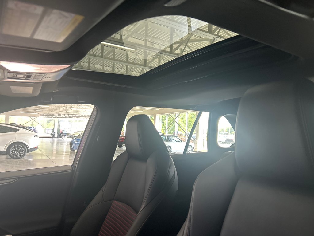2023 Toyota RAV4 Prime XSE in Saint-Jean-Sur-Richelieu, Quebec - 19 - w1024h768px