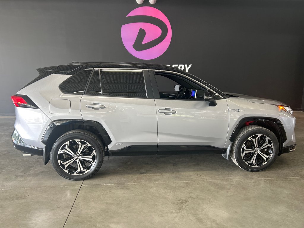 2023 Toyota RAV4 Prime XSE in Saint-Jean-Sur-Richelieu, Quebec - 1 - w1024h768px