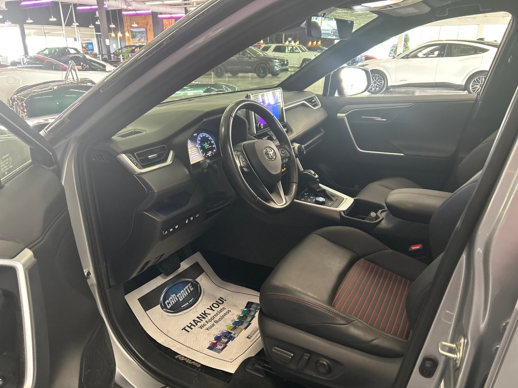 2023 Toyota RAV4 Prime XSE in Saint-Jean-Sur-Richelieu, Quebec - 11 - w1024h768px