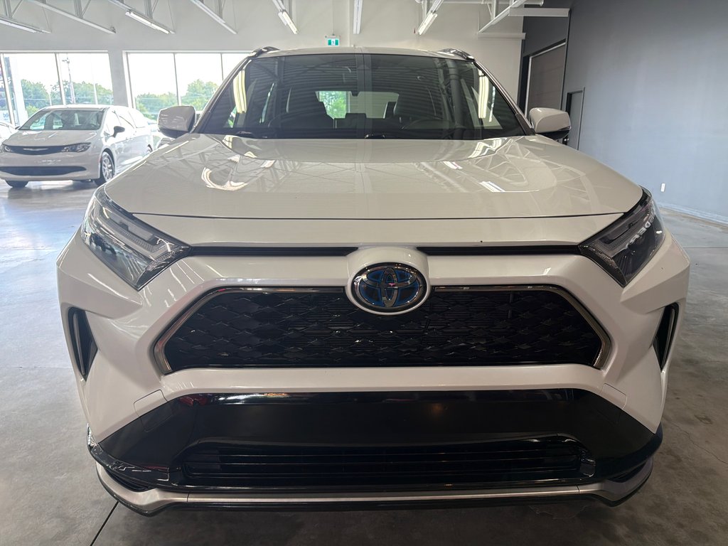 2023 Toyota RAV4 Prime XSE in Saint-Jean-Sur-Richelieu, Quebec - 3 - w1024h768px