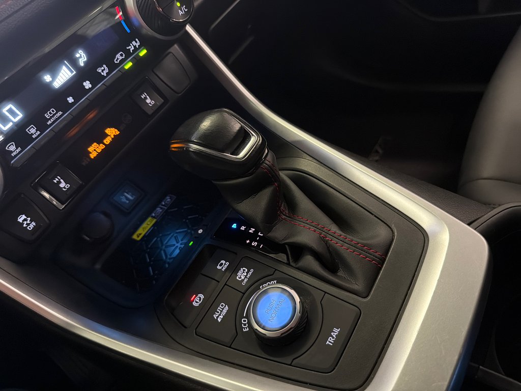 2023 Toyota RAV4 Prime XSE in Saint-Jean-Sur-Richelieu, Quebec - 22 - w1024h768px