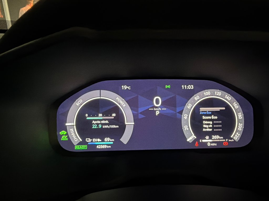2023 Toyota RAV4 Prime XSE ENSEMBLE TECHNOLOGIE in Saint-Jean-Sur-Richelieu, Quebec - 18 - w1024h768px