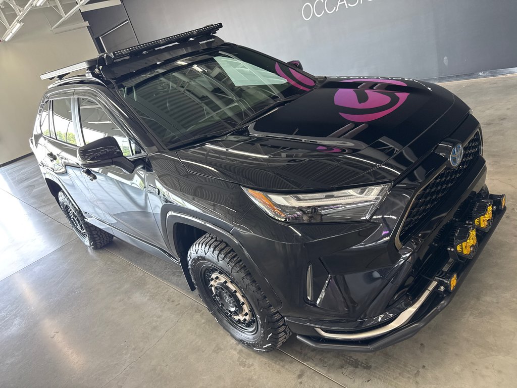 Toyota RAV4 Prime XSE 2024 à Saint-Jean-Sur-Richelieu, Québec - 2 - w1024h768px