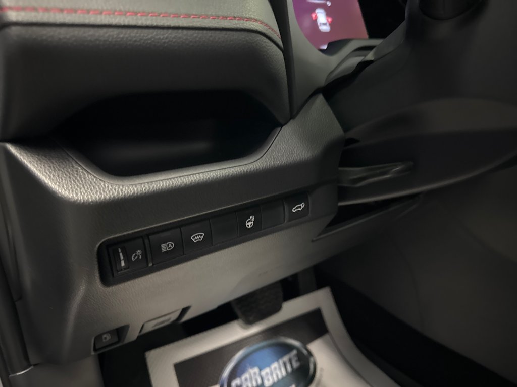 2024 Toyota RAV4 Prime SE in Saint-Jean-Sur-Richelieu, Quebec - 20 - w1024h768px