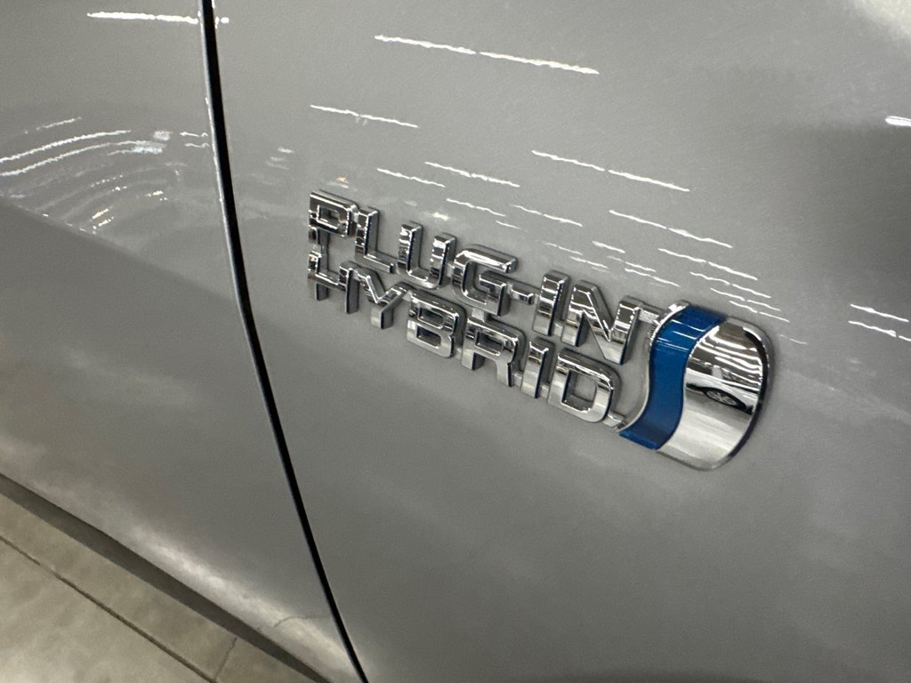 Toyota RAV4 Prime SE 2024 à Saint-Jean-Sur-Richelieu, Québec - 4 - w1024h768px