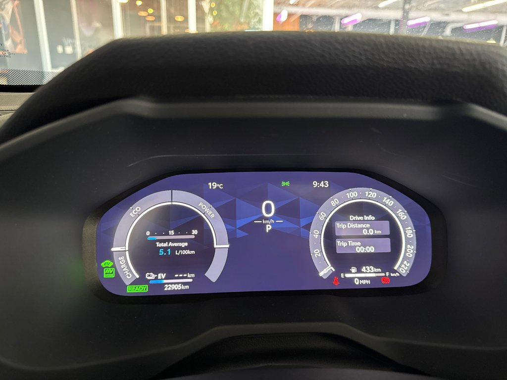 2024 Toyota RAV4 Prime XSE ENSEMBLE TECHNOLOGIE in Saint-Jean-Sur-Richelieu, Quebec - 18 - w1024h768px