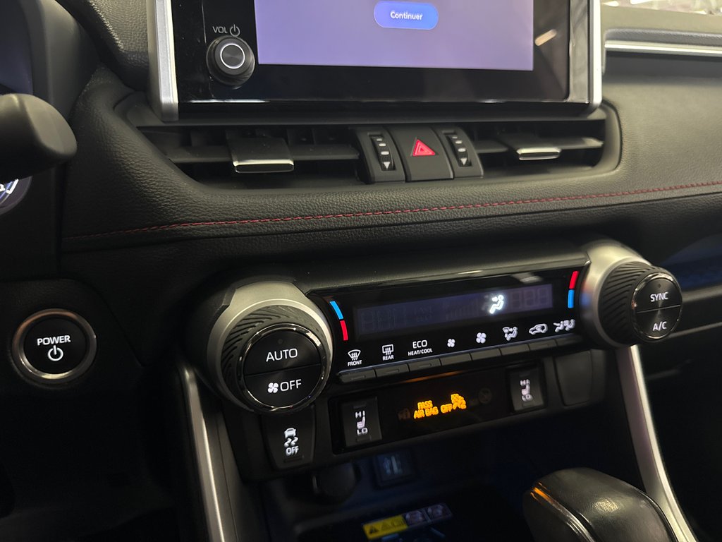 2024 Toyota RAV4 Prime XSE in Saint-Jean-Sur-Richelieu, Quebec - 20 - w1024h768px