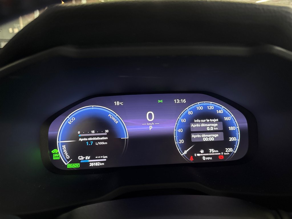2024 Toyota RAV4 Prime XSE in Saint-Jean-Sur-Richelieu, Quebec - 19 - w1024h768px