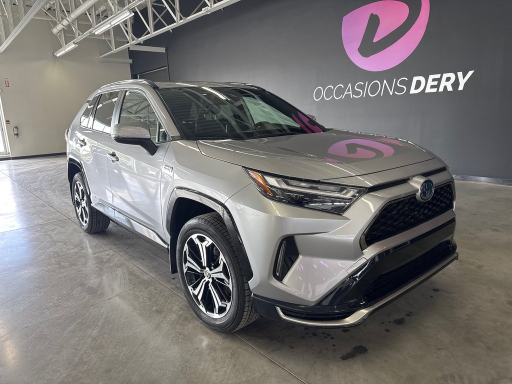 2024 Toyota RAV4 Prime XSE in Saint-Jean-Sur-Richelieu, Quebec - 2 - w1024h768px