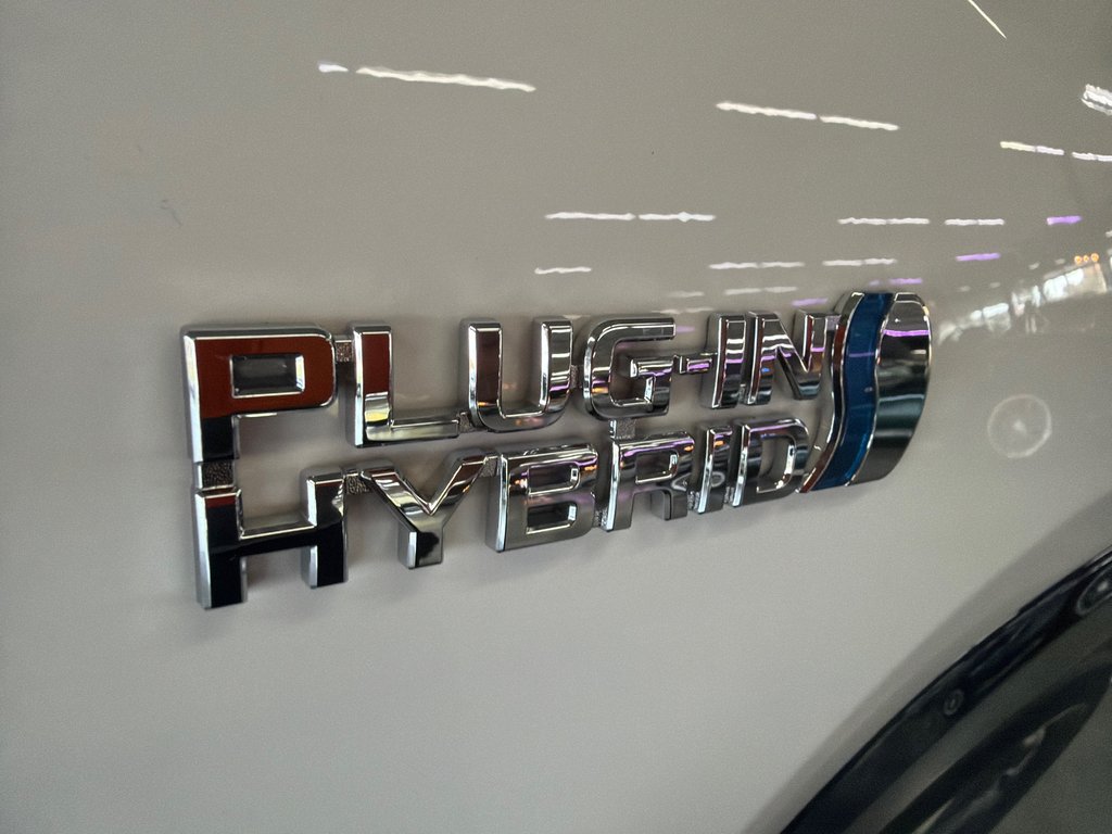 Toyota RAV4 Prime SE 2024 à Saint-Jean-Sur-Richelieu, Québec - 4 - w1024h768px