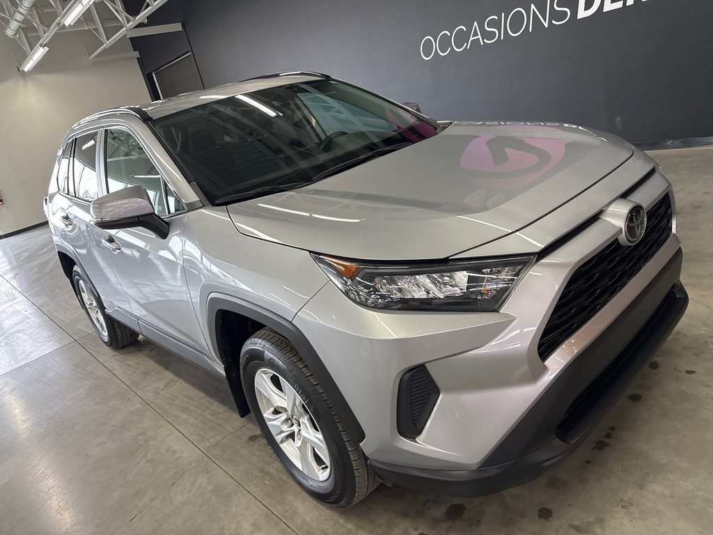 Toyota RAV4 LE 2019 à Saint-Jean-Sur-Richelieu, Québec - 2 - w1024h768px
