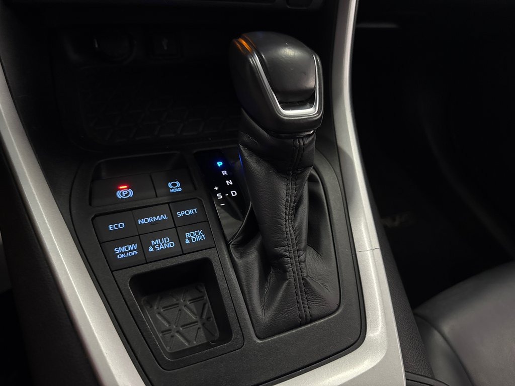 2020 Toyota RAV4 XLE PREMIUM in Saint-Jean-Sur-Richelieu, Quebec - 20 - w1024h768px