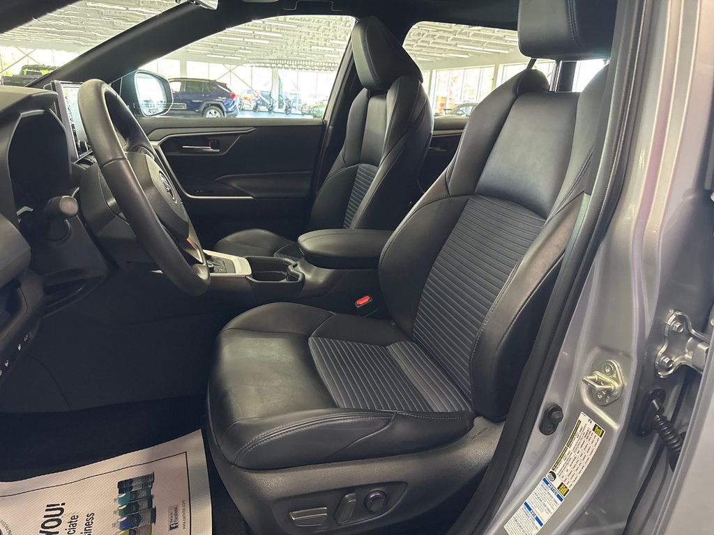 Toyota RAV4 Hybrid XSE 2020 à Saint-Jean-Sur-Richelieu, Québec - 12 - w1024h768px