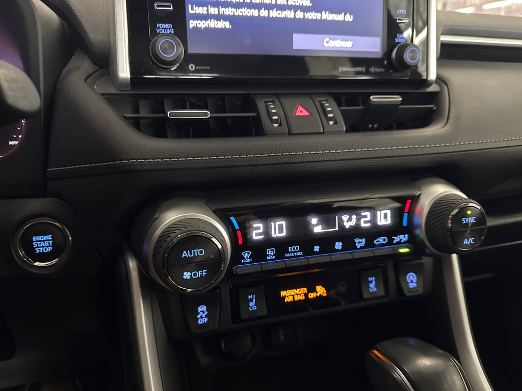 Toyota RAV4 XLE 2021 à Saint-Jean-Sur-Richelieu, Québec - 17 - w1024h768px