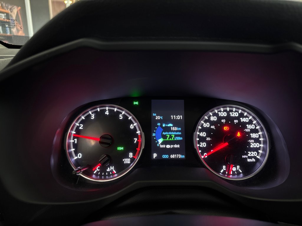 2021 Toyota RAV4 XLE in Saint-Jean-Sur-Richelieu, Quebec - 16 - w1024h768px
