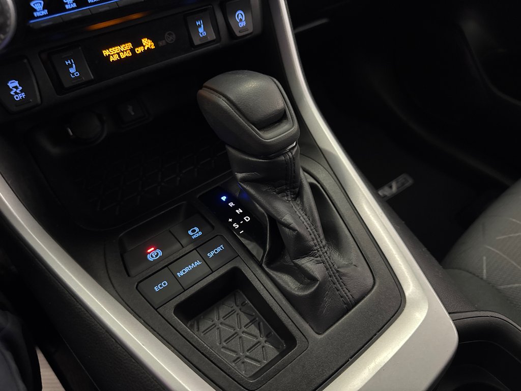 2021 Toyota RAV4 XLE in Saint-Jean-Sur-Richelieu, Quebec - 20 - w1024h768px