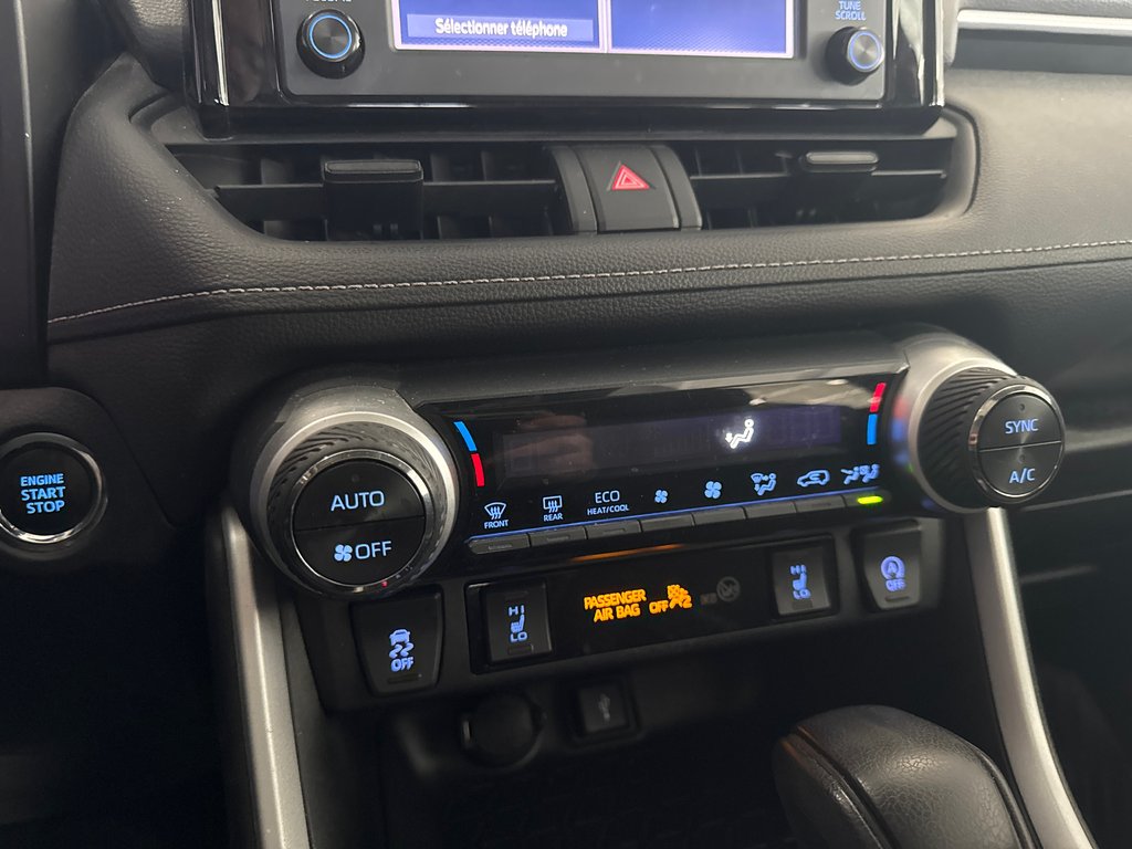 Toyota RAV4 XLE 2021 à Saint-Jean-Sur-Richelieu, Québec - 20 - w1024h768px