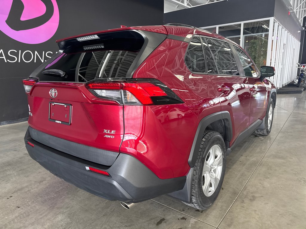 Toyota RAV4 XLE 2021 à Saint-Jean-Sur-Richelieu, Québec - 6 - w1024h768px