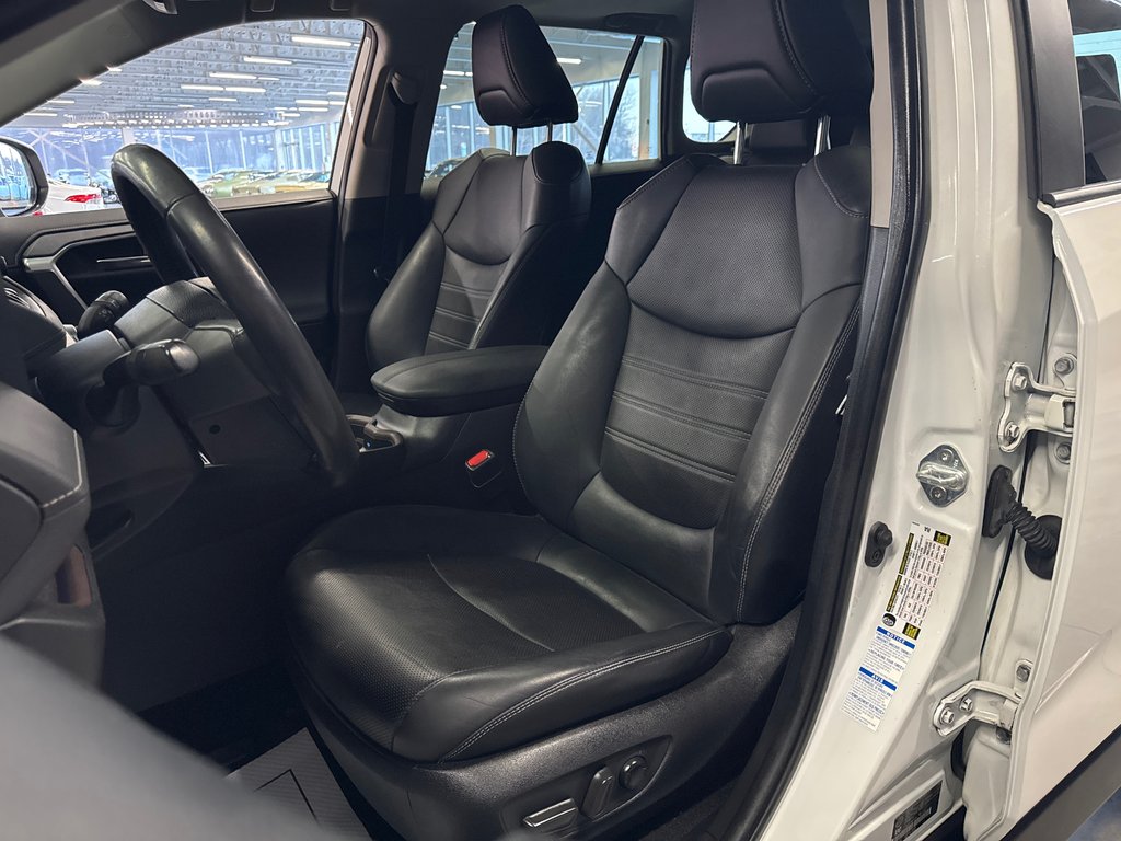 2021 Toyota RAV4 Hybrid Limited in Saint-Jean-Sur-Richelieu, Quebec - 12 - w1024h768px
