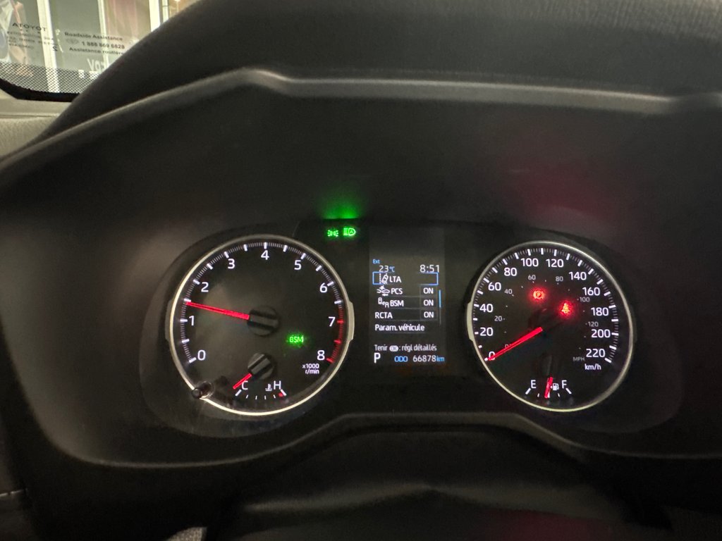 Toyota RAV4 XLE 2021 à Saint-Jean-Sur-Richelieu, Québec - 18 - w1024h768px