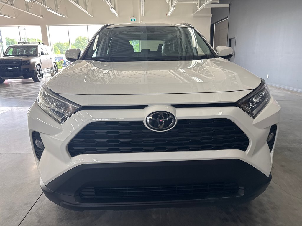 Toyota RAV4 XLE 2021 à Saint-Jean-Sur-Richelieu, Québec - 3 - w1024h768px