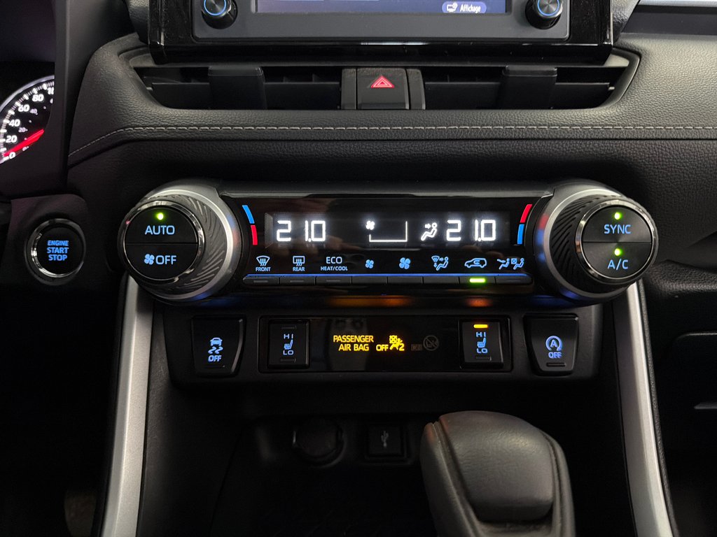Toyota RAV4 XLE 2022 à Saint-Jean-Sur-Richelieu, Québec - 28 - w1024h768px