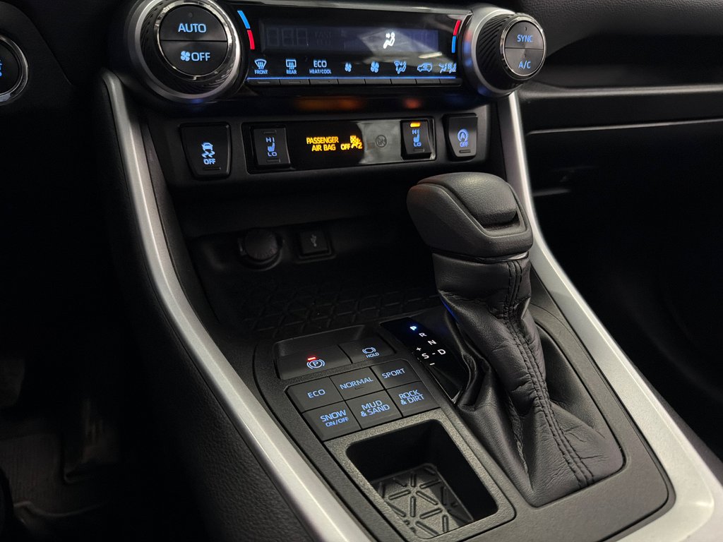 Toyota RAV4 XLE 2022 à Saint-Jean-Sur-Richelieu, Québec - 25 - w1024h768px