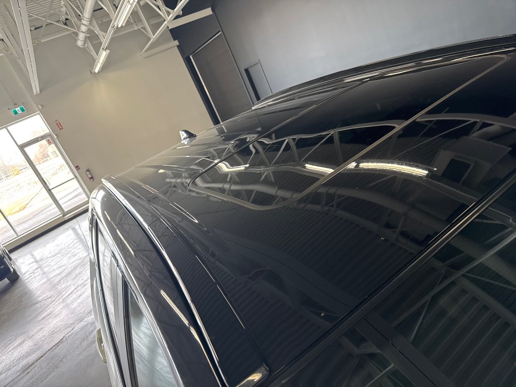 Toyota RAV4 Hybrid XSE 2022 à Saint-Jean-Sur-Richelieu, Québec - 4 - w1024h768px