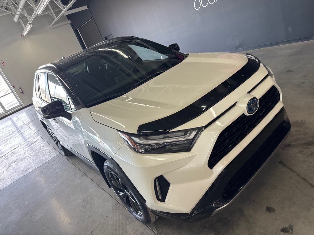 Toyota RAV4 Hybrid XSE 2022 à Saint-Jean-Sur-Richelieu, Québec - 2 - w1024h768px