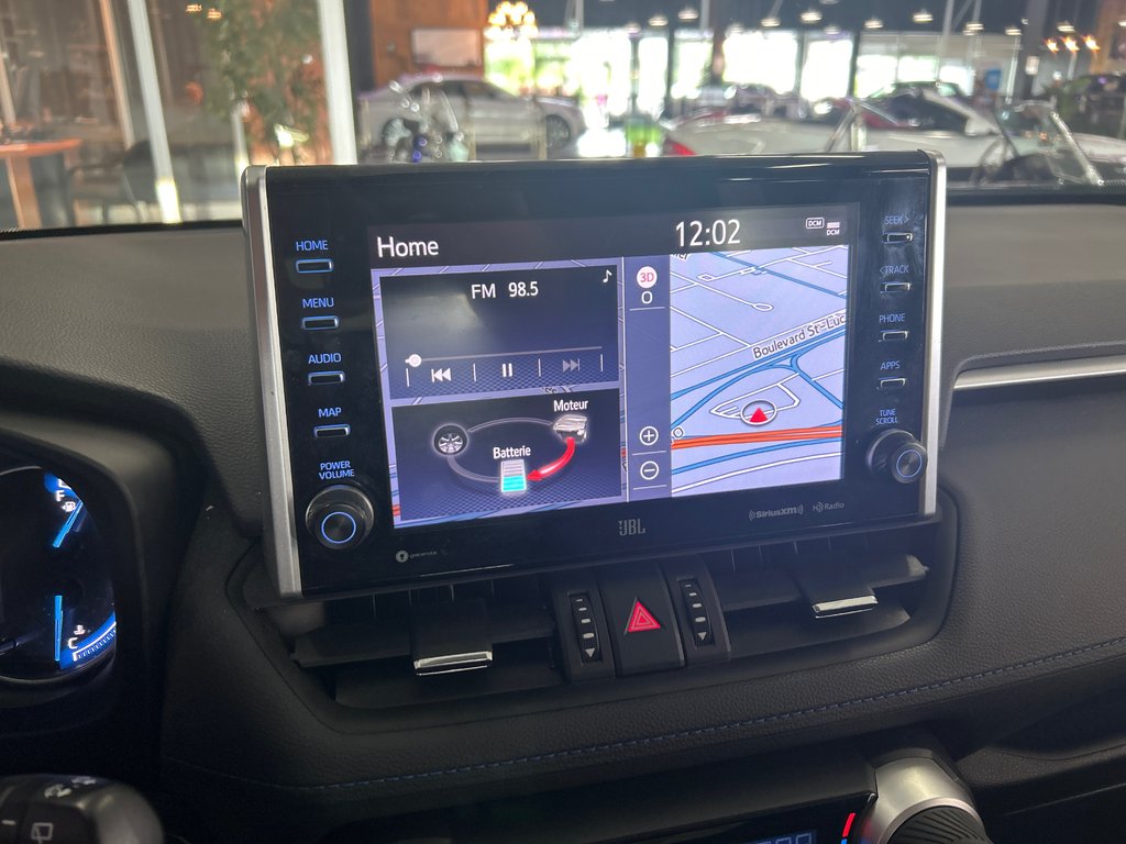 2022 Toyota RAV4 Hybrid XSE ensemble technologie in Saint-Jean-Sur-Richelieu, Quebec - 12 - w1024h768px