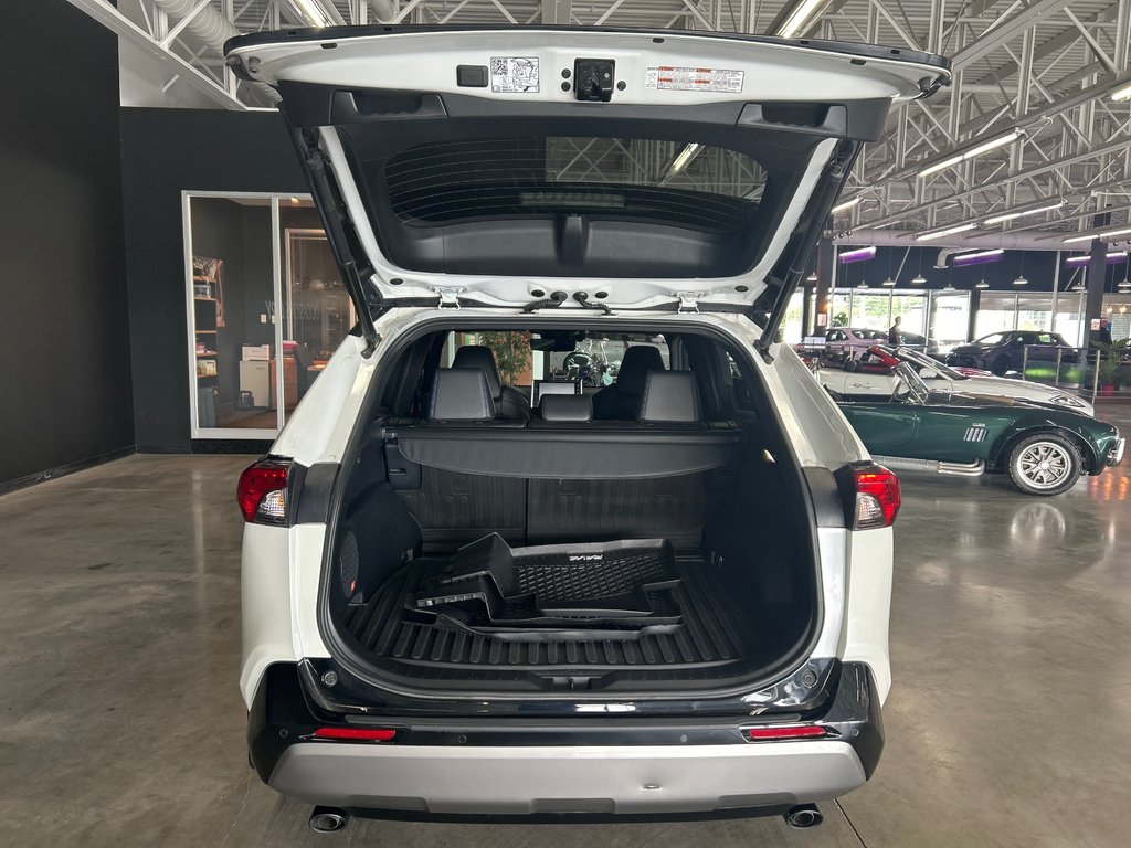 2022 Toyota RAV4 Hybrid XSE ensemble technologie in Saint-Jean-Sur-Richelieu, Quebec - 7 - w1024h768px