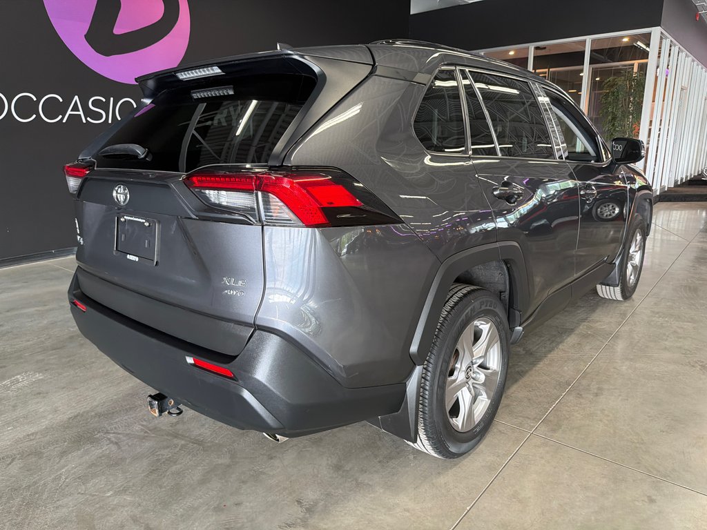 Toyota RAV4 XLE 2022 à Saint-Jean-Sur-Richelieu, Québec - 6 - w1024h768px