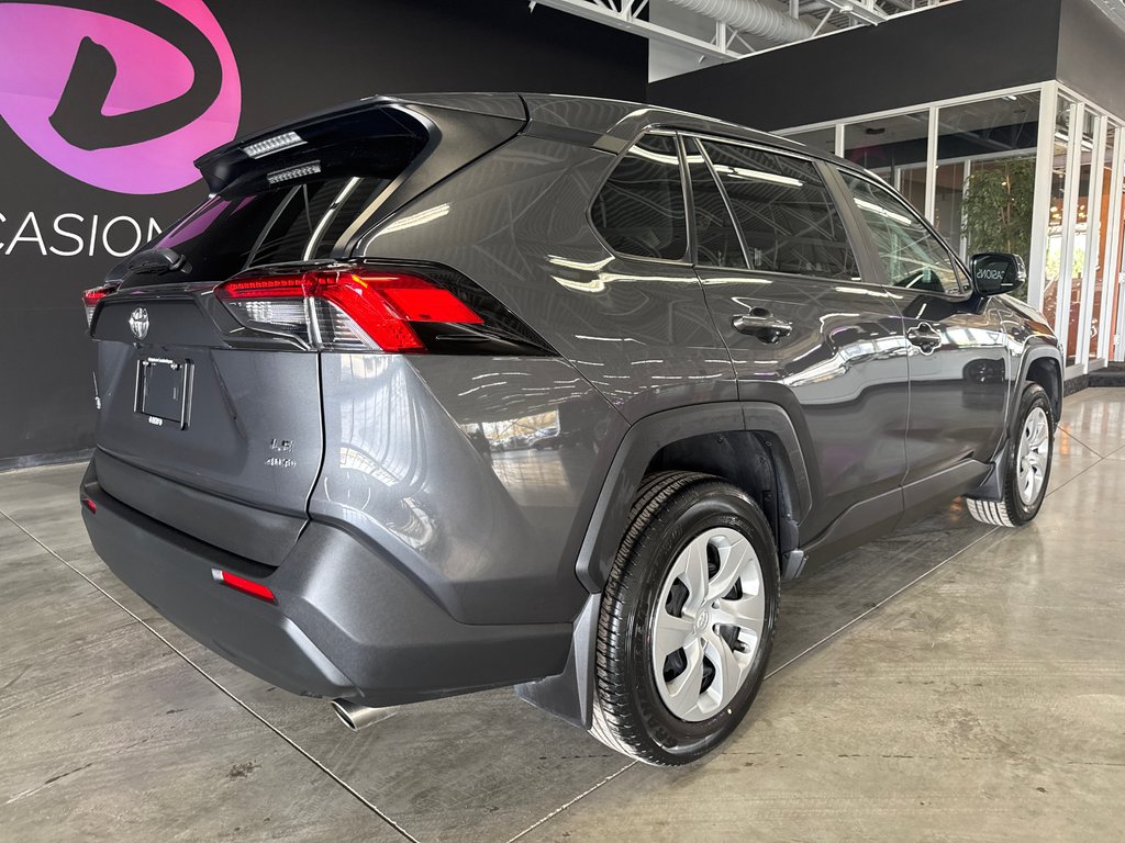 Toyota RAV4 LE 2023 à Saint-Jean-Sur-Richelieu, Québec - 4 - w1024h768px